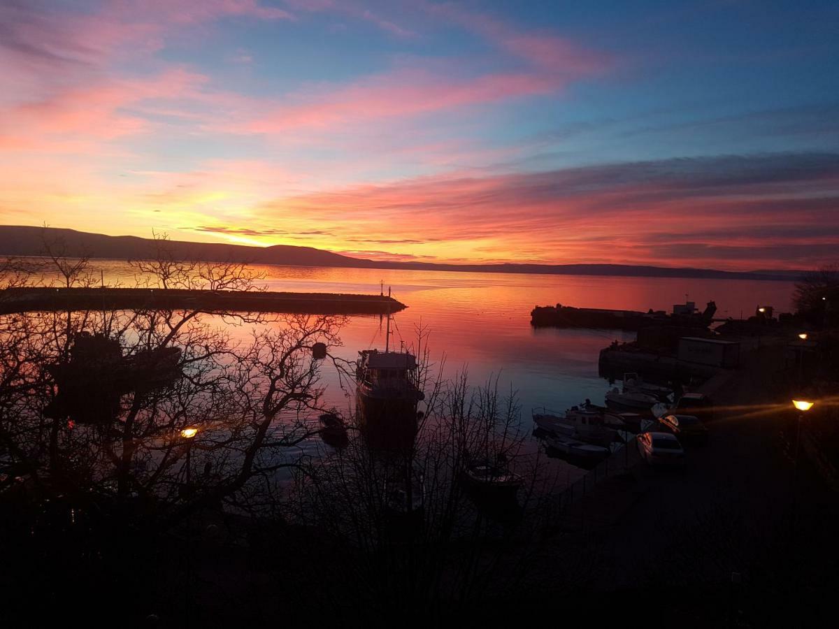 Sunset Klenovica